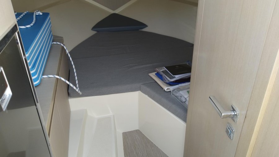 INVICTUS 280 CX - 29