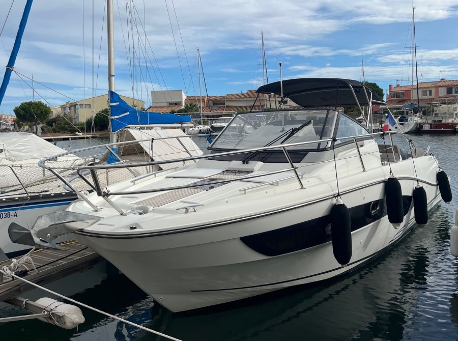Jeanneau Cap Camarat 10.5 WA