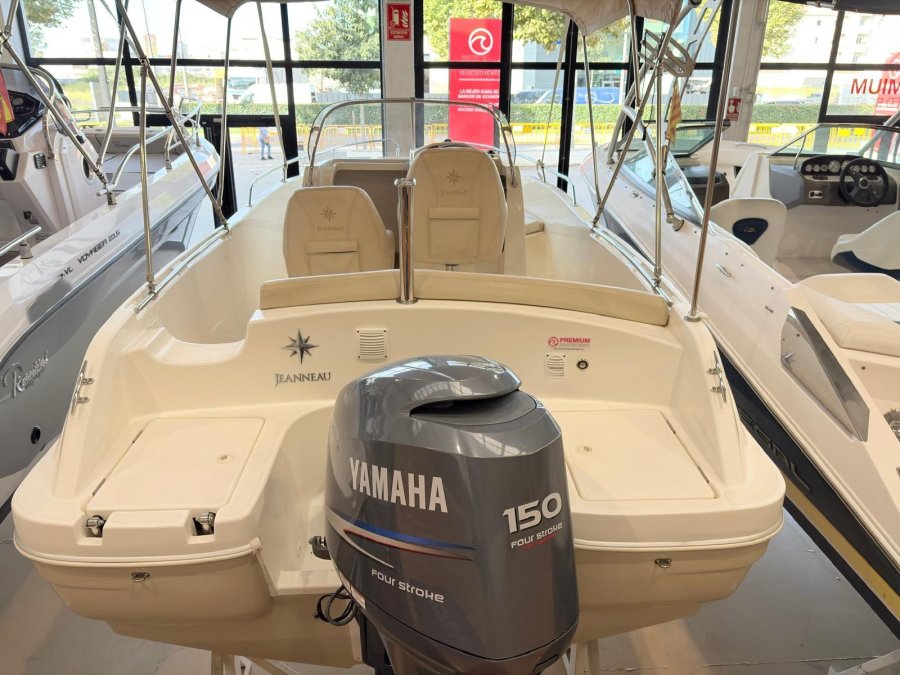 JEANNEAU CAP CAMARAT 635 STYLE - 4