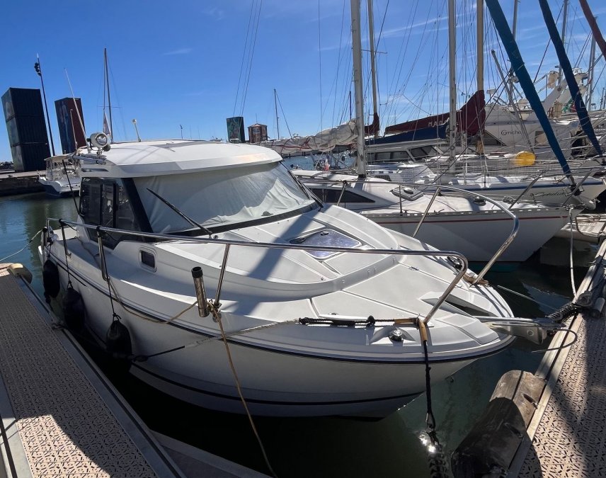 JEANNEAU MERRY FISHER 795 - 9