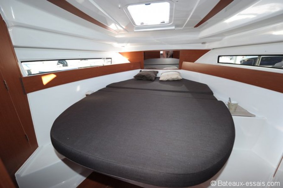 JEANNEAU MERRY FISHER 855 - 5