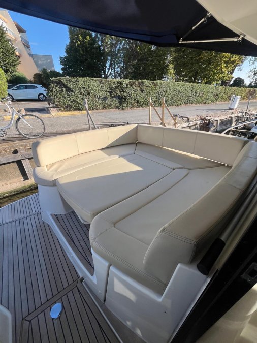 JEANNEAU PRESTIGE 38 S - 16