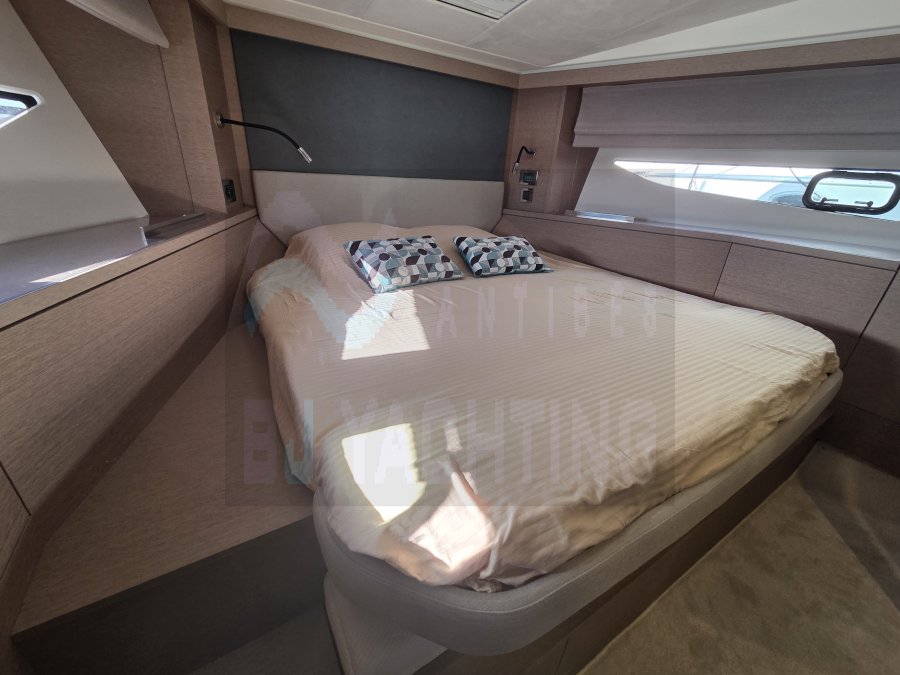 JEANNEAU PRESTIGE 420 FLY - 17