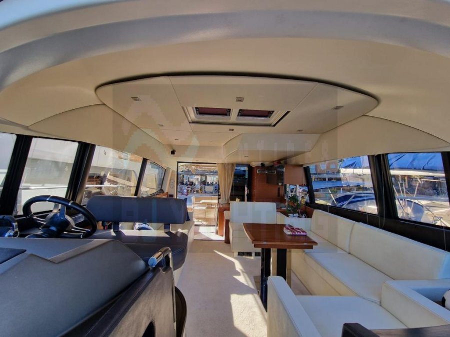 JEANNEAU PRESTIGE 500 FLY - 5