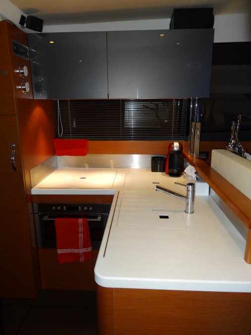 JEANNEAU PRESTIGE 500 FLY - 6