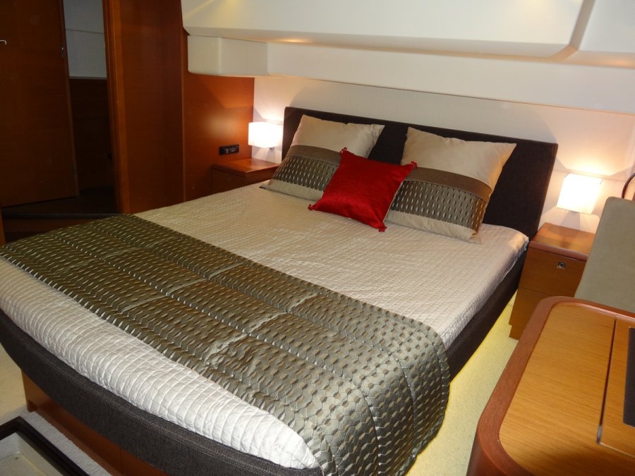 JEANNEAU PRESTIGE 500 FLY - 13