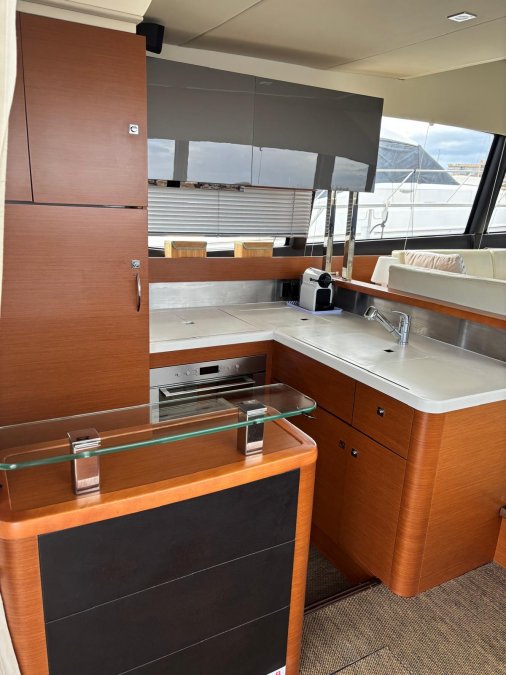 JEANNEAU PRESTIGE 500 FLY - 23