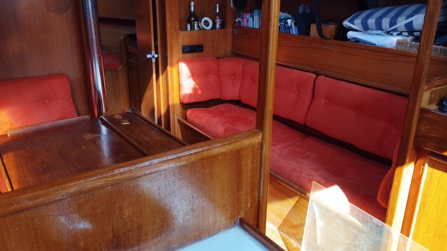 JEANNEAU SUN FIZZ 40 - 11