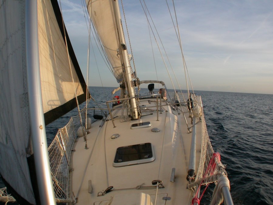 JEANNEAU SUN FIZZ 40 - 12