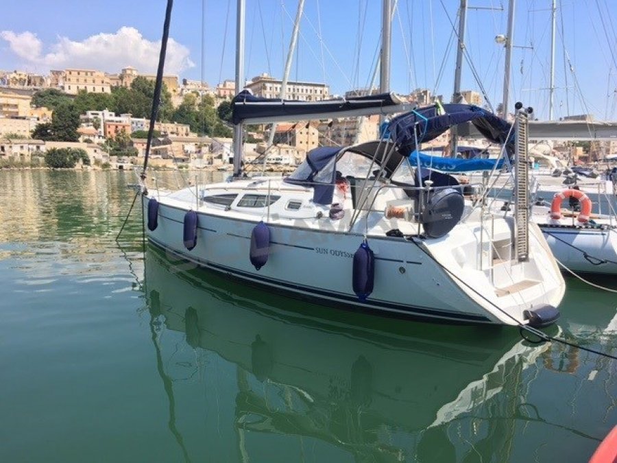 JEANNEAU SUN ODYSSEY 35 - 3