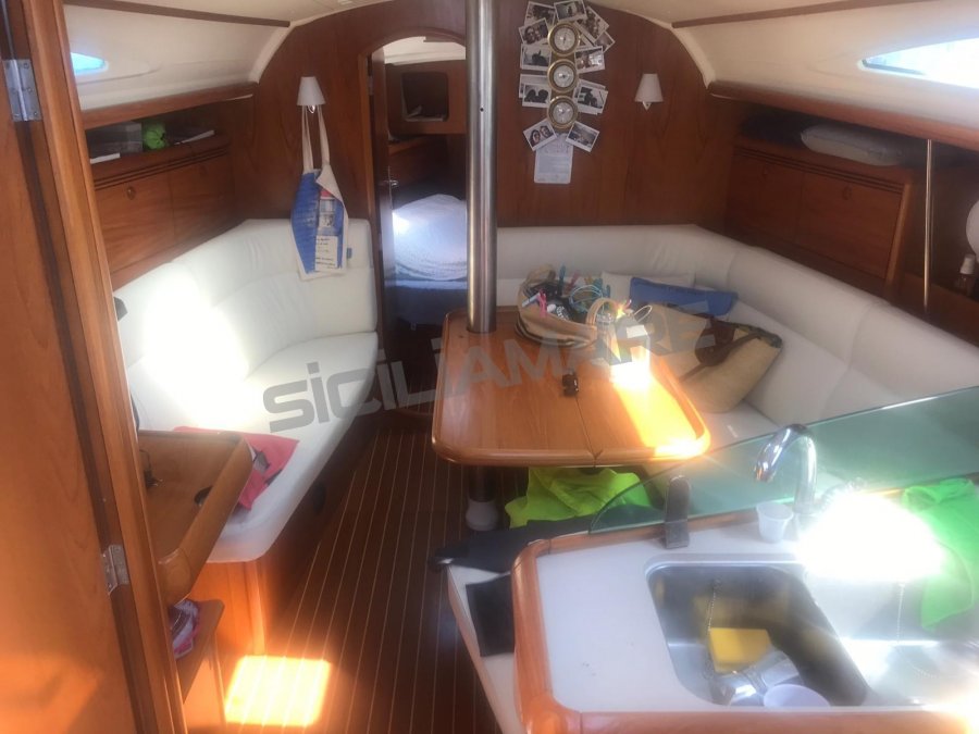 JEANNEAU SUN ODYSSEY 35 - 11