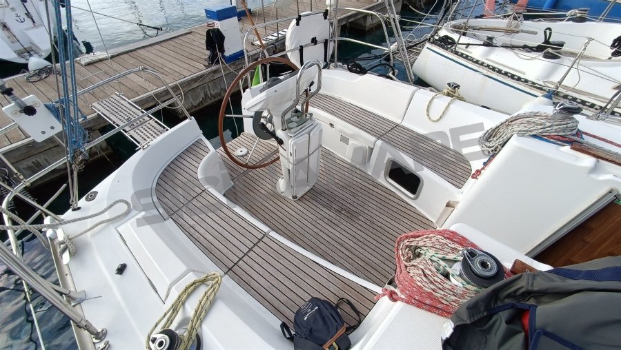 JEANNEAU SUN ODYSSEY 35 - 21
