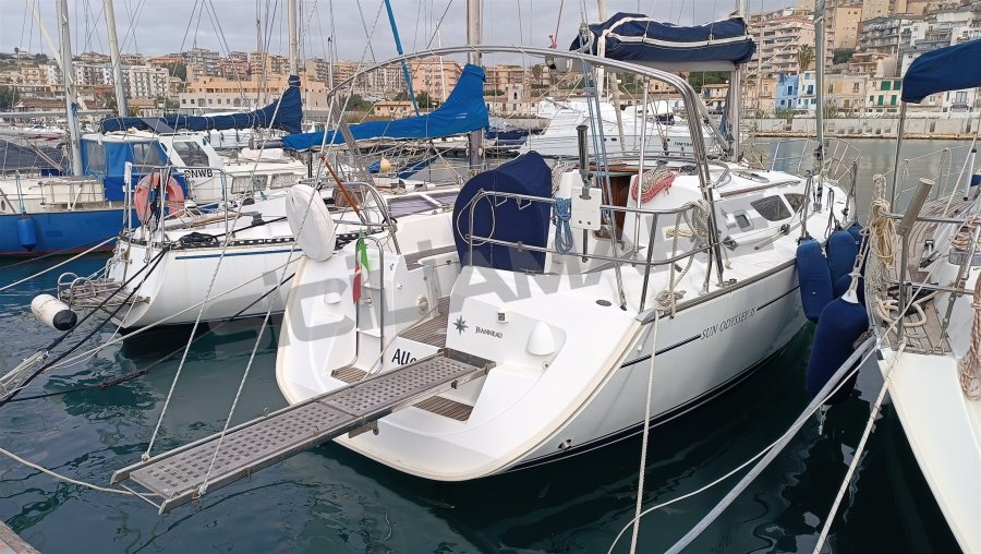 JEANNEAU SUN ODYSSEY 35 - 22