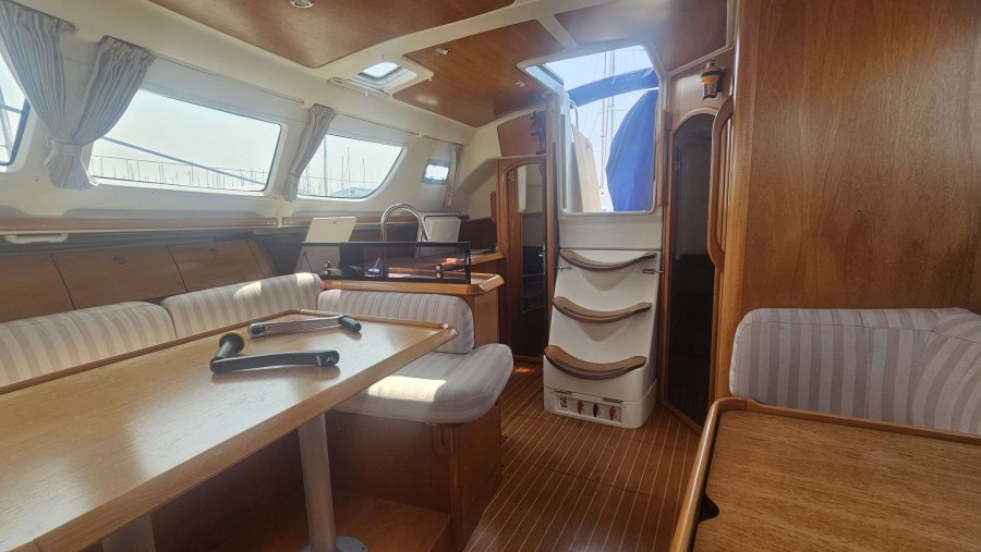 JEANNEAU SUN ODYSSEY 40 DS - 11