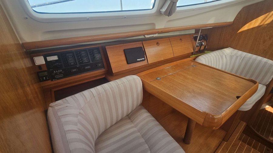 JEANNEAU SUN ODYSSEY 40 DS - 14