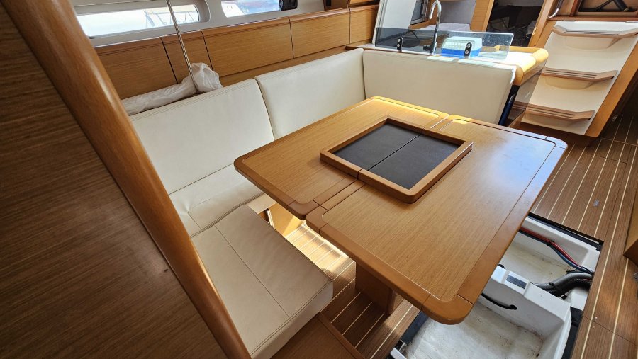 JEANNEAU SUN ODYSSEY 409 - 11