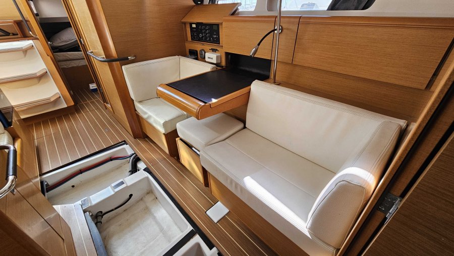JEANNEAU SUN ODYSSEY 409 - 12