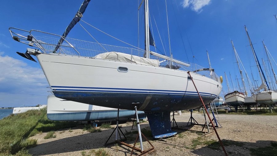 Jeanneau Sun Odyssey 42.1