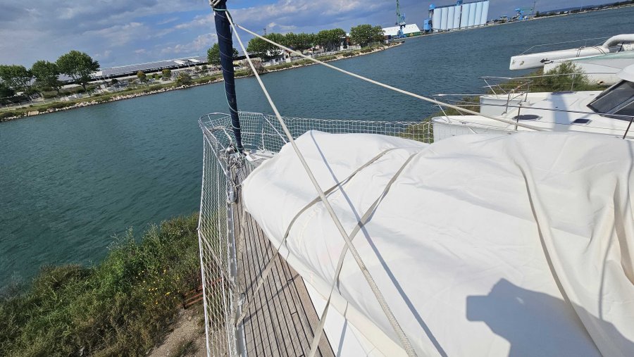 JEANNEAU SUN ODYSSEY 42.1 - 7