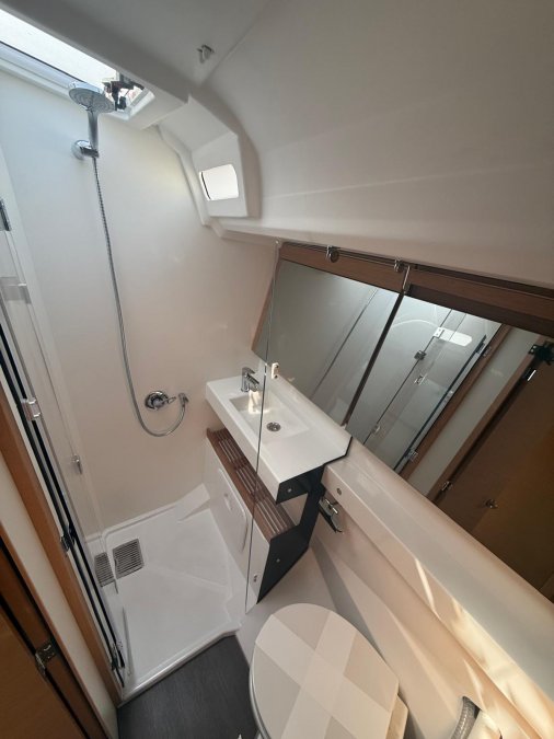 JEANNEAU SUN ODYSSEY 440 - 8