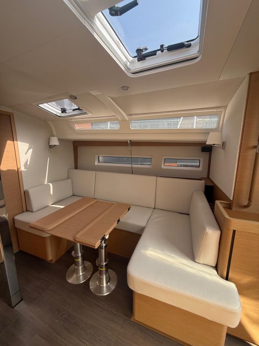 JEANNEAU SUN ODYSSEY 440 - 10