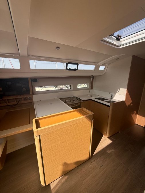 JEANNEAU SUN ODYSSEY 440 - 12