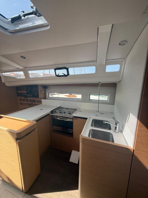 JEANNEAU SUN ODYSSEY 440 - 13