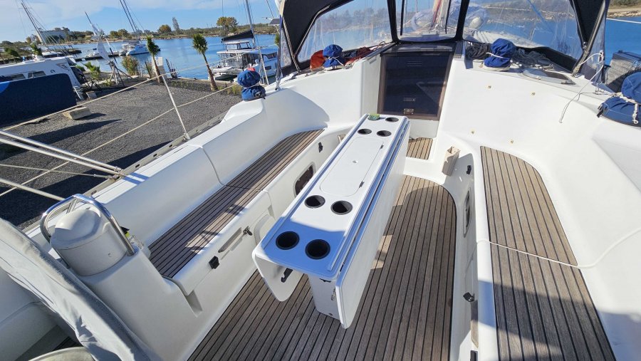 JEANNEAU SUN ODYSSEY 45.2 - 12
