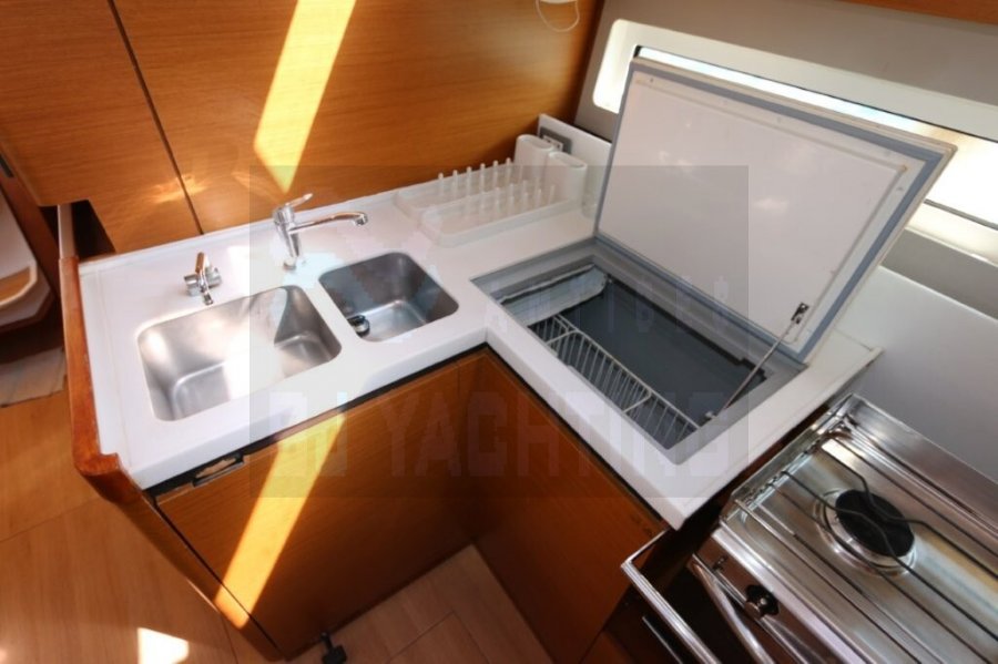 JEANNEAU SUN ODYSSEY 490 - 11
