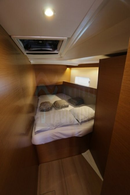 JEANNEAU SUN ODYSSEY 490 - 12