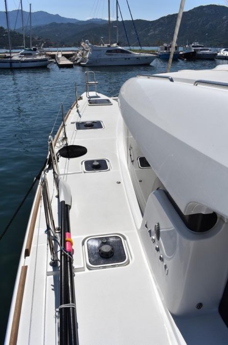 LAGOON 40 - 18