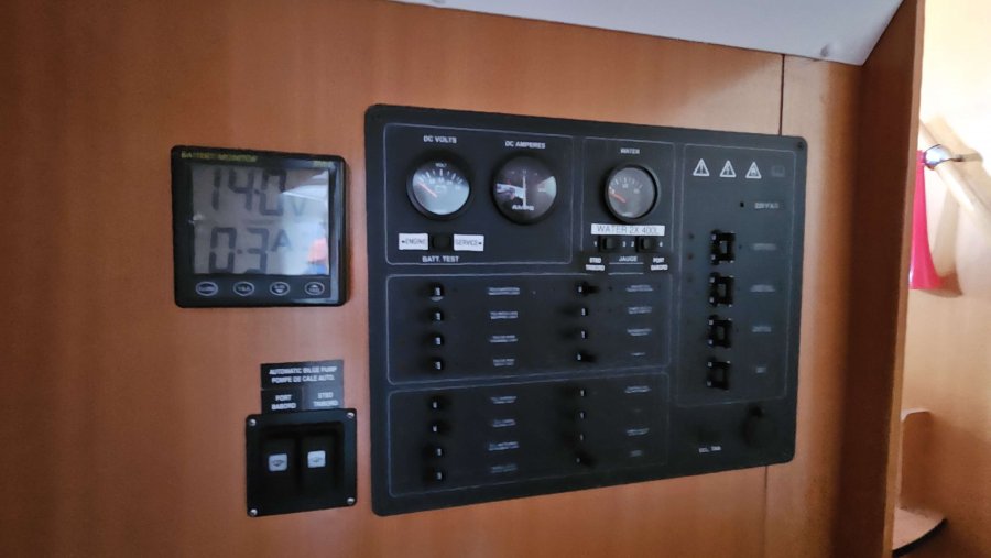 LAGOON 410 S2 - 8