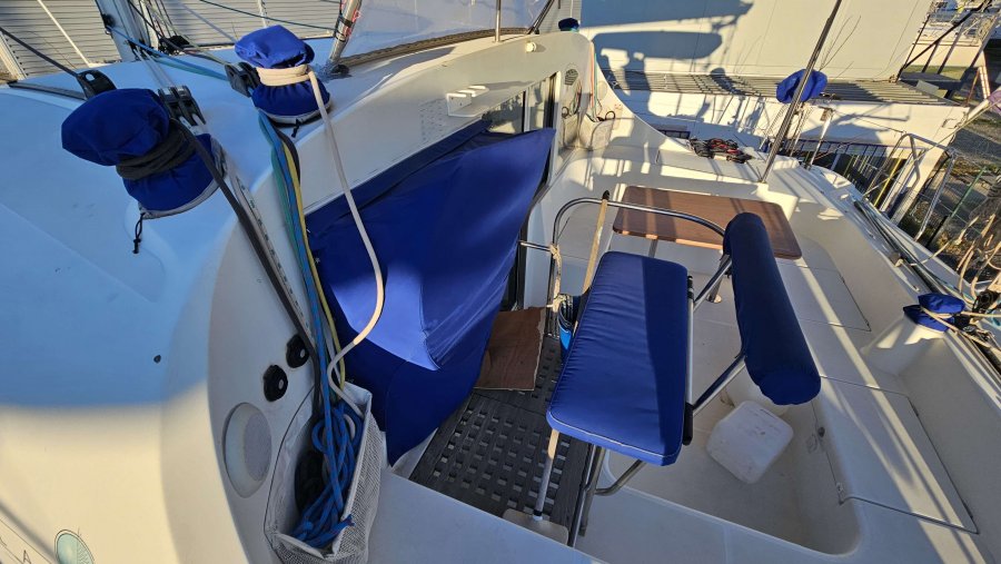 LAGOON 410 S2 - 11