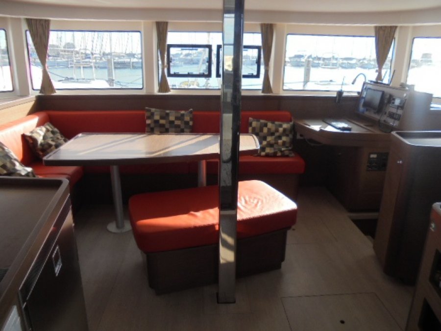 LAGOON 42 - 6