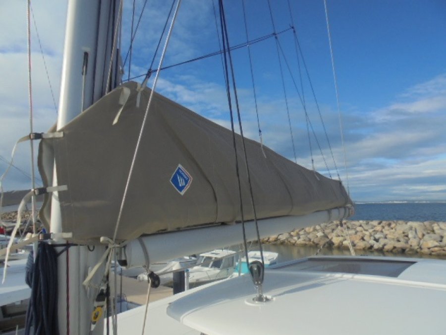 LAGOON 42 - 13