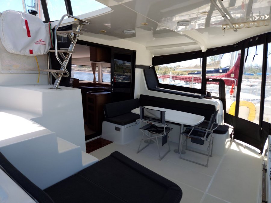 LAGOON 42 - 19