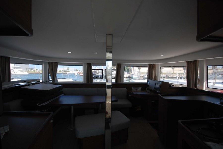 LAGOON 42 - 9