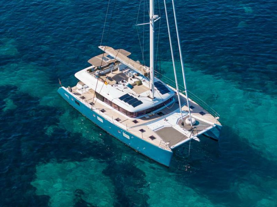 LAGOON 620 - 11