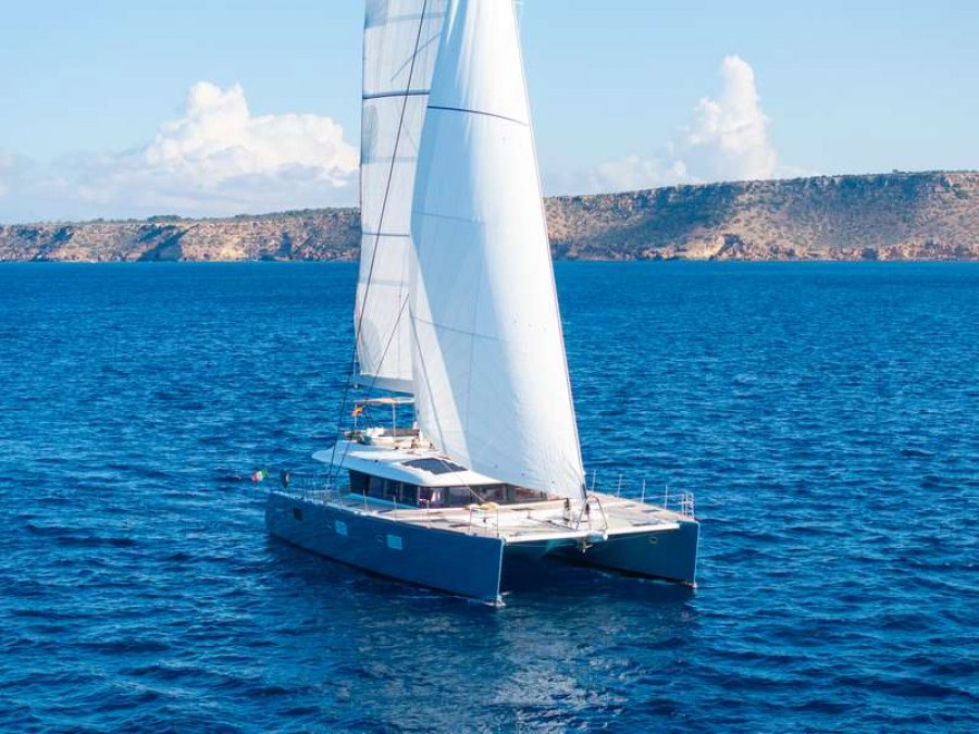 LAGOON 620 - 16
