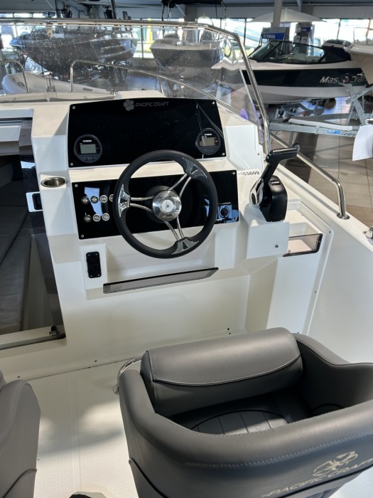 PACIFIC CRAFT 630 SC - 5