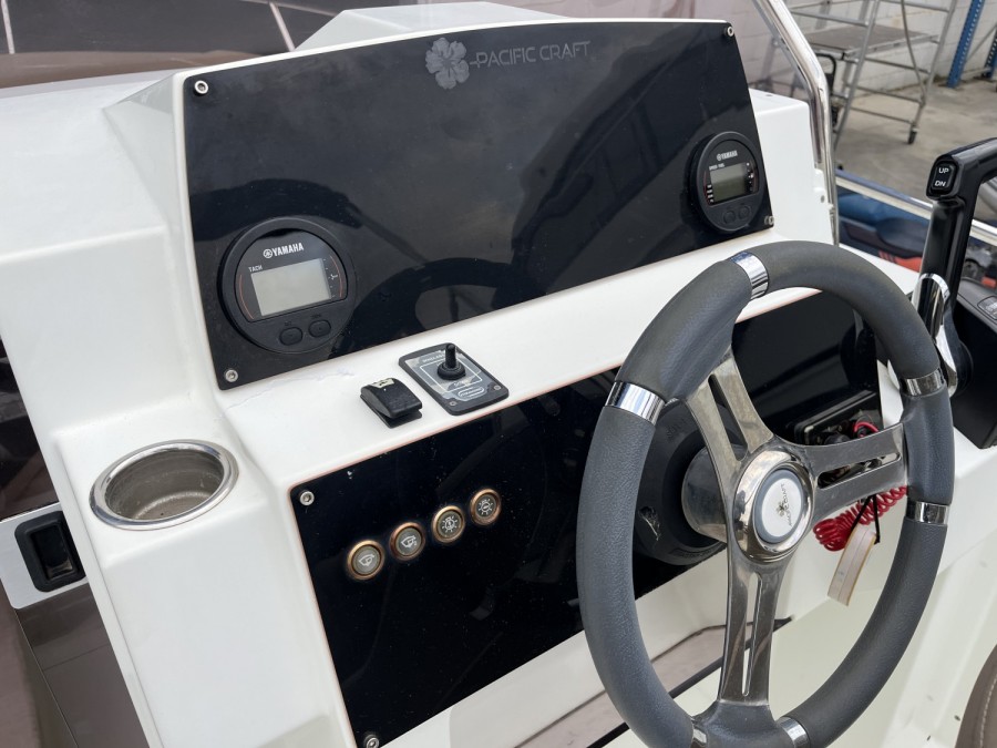 PACIFIC CRAFT 630 SC - 9