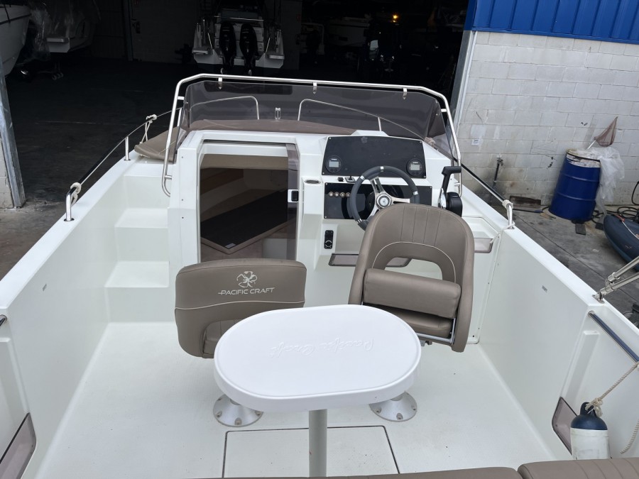 PACIFIC CRAFT 630 SC - 10