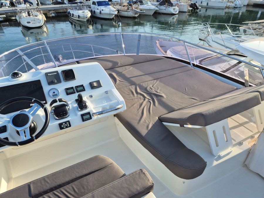 PRESTIGE YACHTS 460 FLY - 5