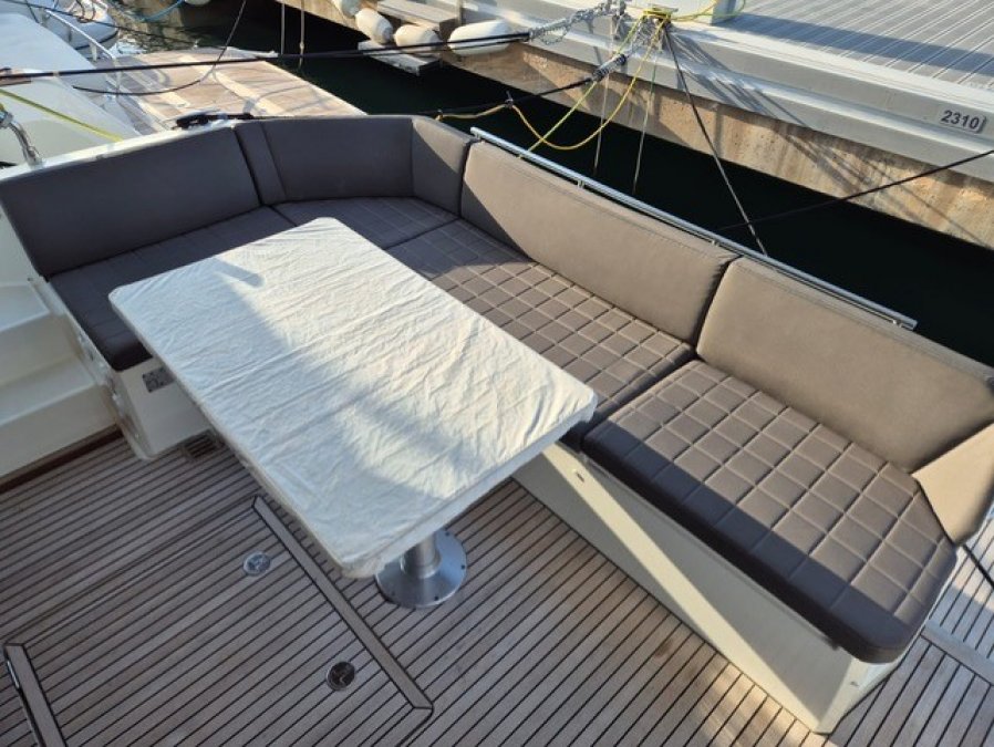 PRESTIGE YACHTS 460 FLY - 17