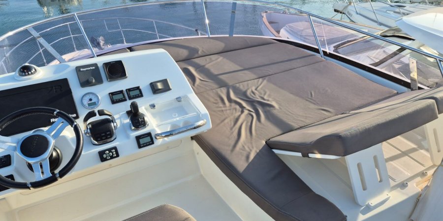 PRESTIGE YACHTS 460 FLY - 9