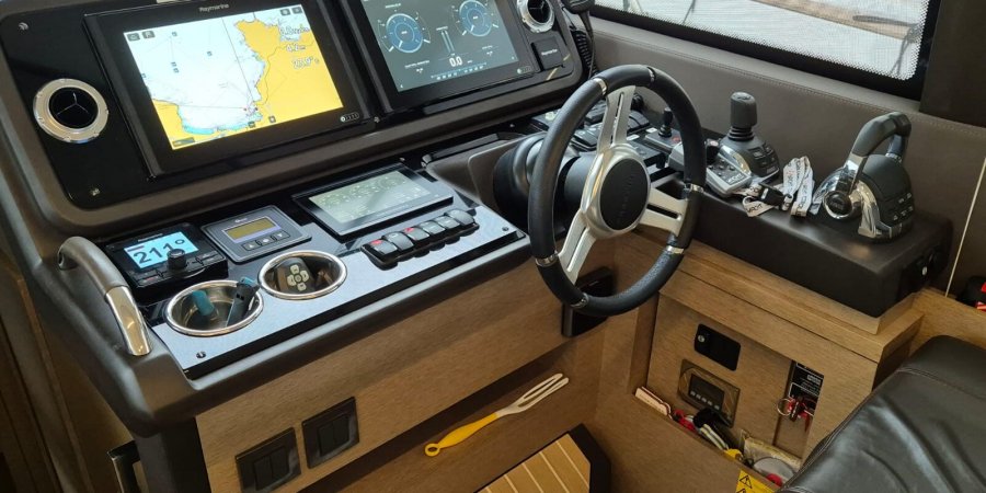 PRESTIGE YACHTS 460 FLY - 20