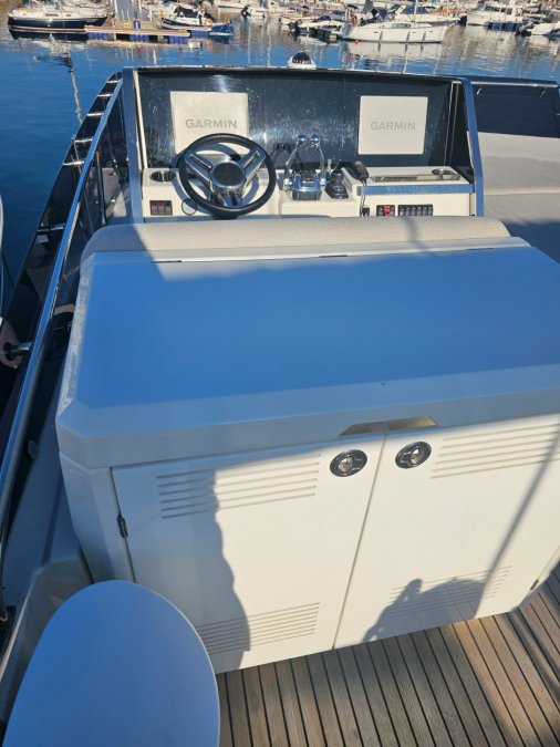 PRESTIGE YACHTS 590 FLY - 11