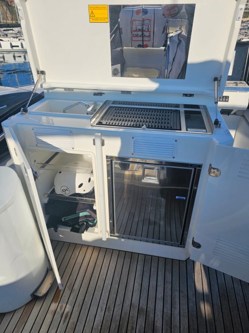 PRESTIGE YACHTS 590 FLY - 20