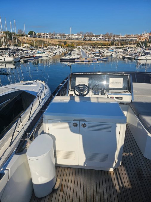 PRESTIGE YACHTS 590 FLY - 39