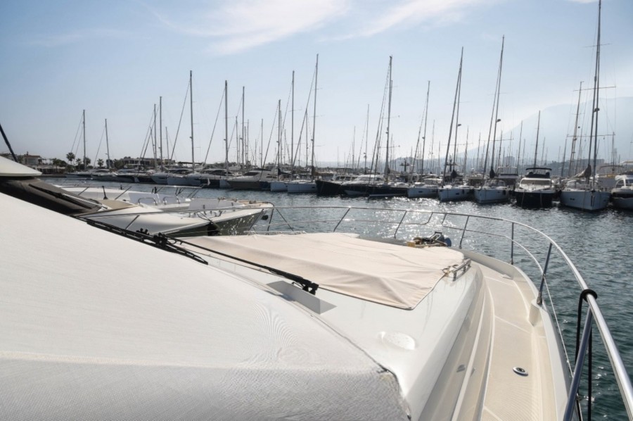 PRESTIGE YACHTS 590 FLY - 4
